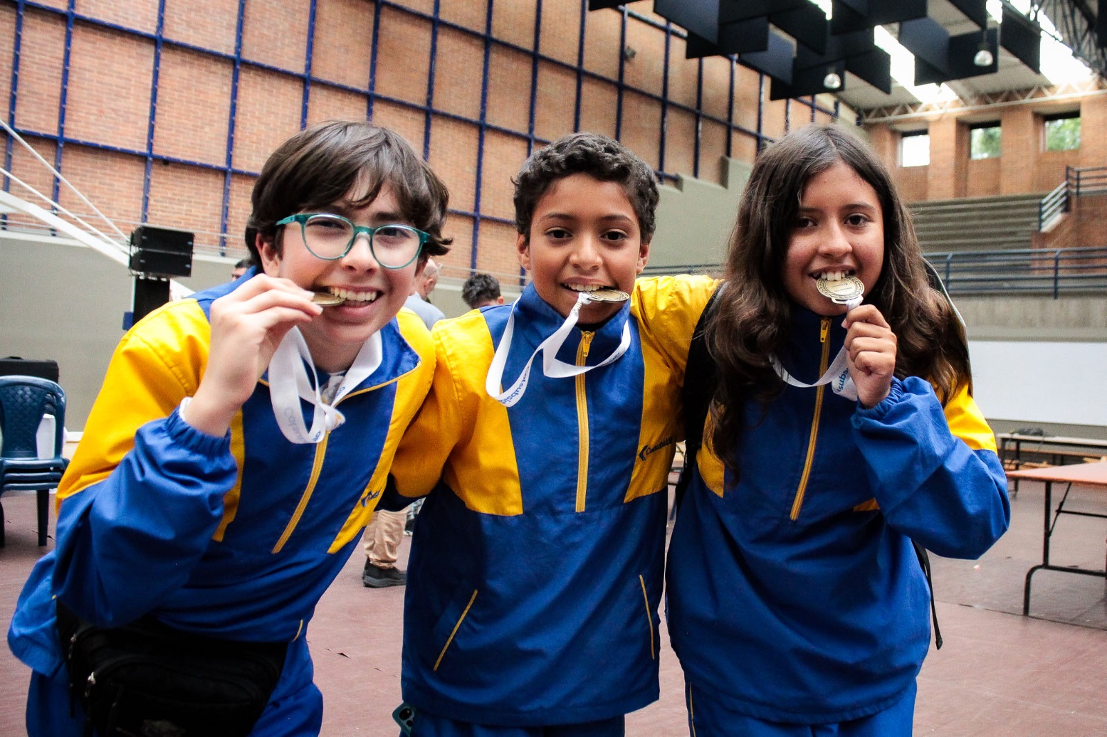 Equipo ganador de hackathon Sikuani